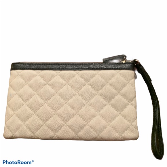 BETSEY JOHNSON BOW BAG  BLACK AND WHITE - Picture 2 of 10